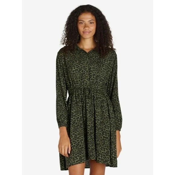 New Time & True Green Leopard Print Button Shirtdress - Picture 1 of 9